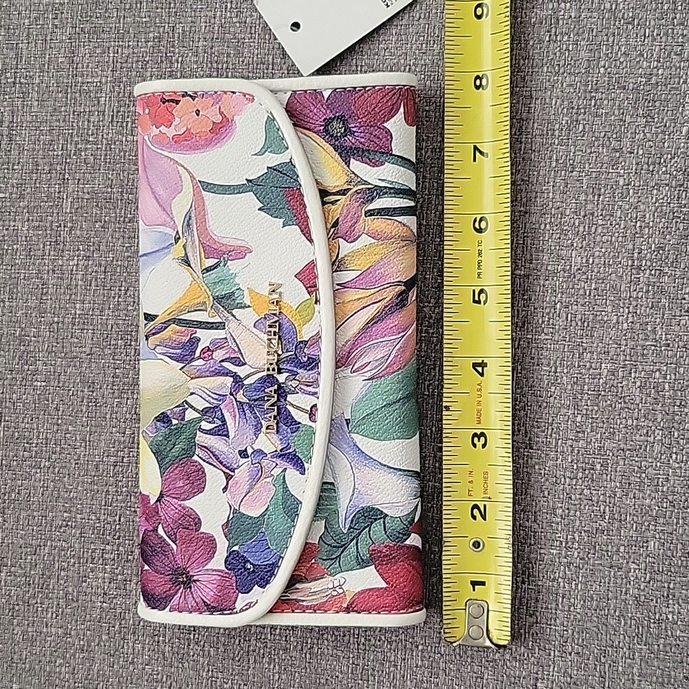 Dana Buchman wallet